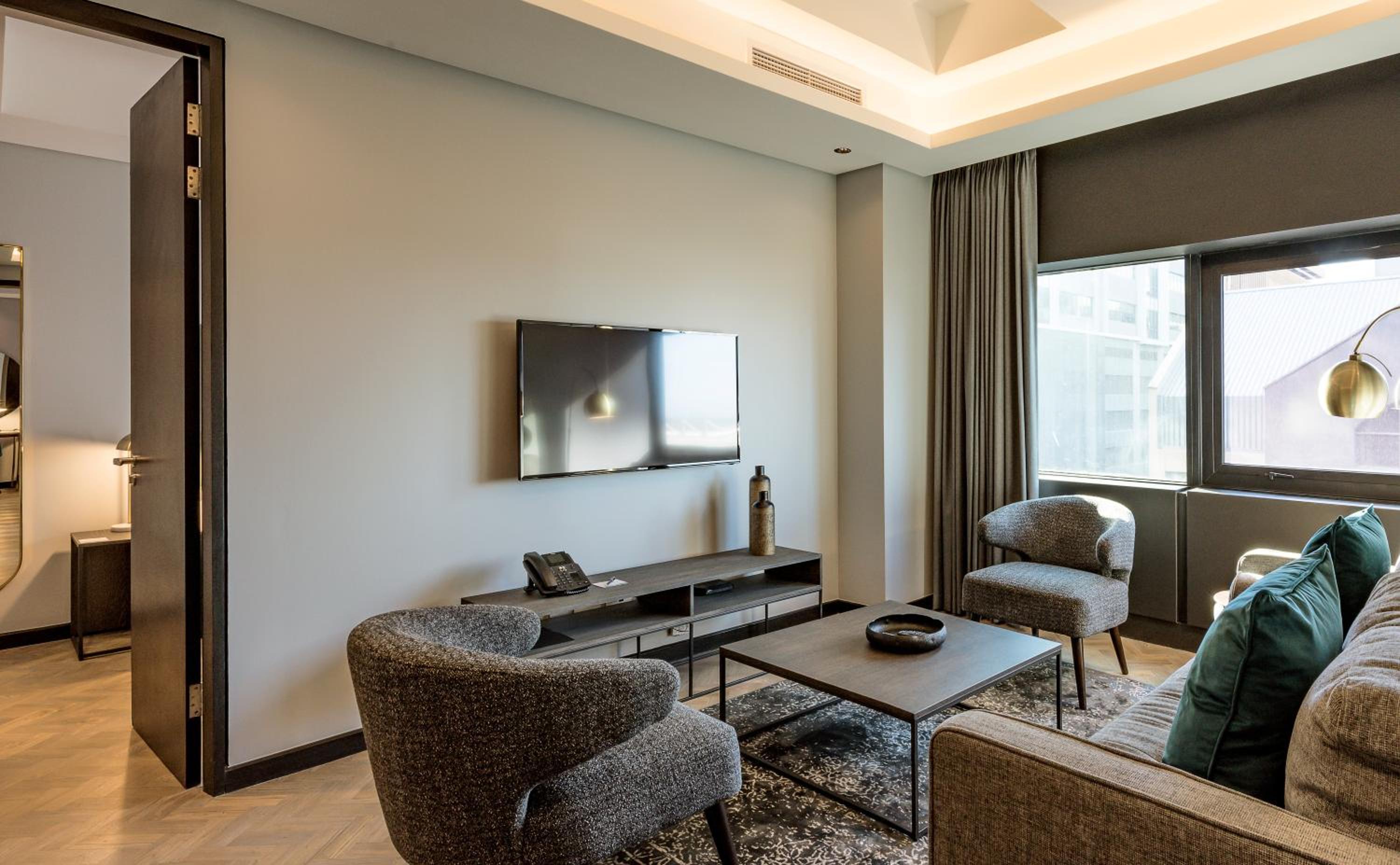 The Onyx Apartment Hotel by NEWMARK