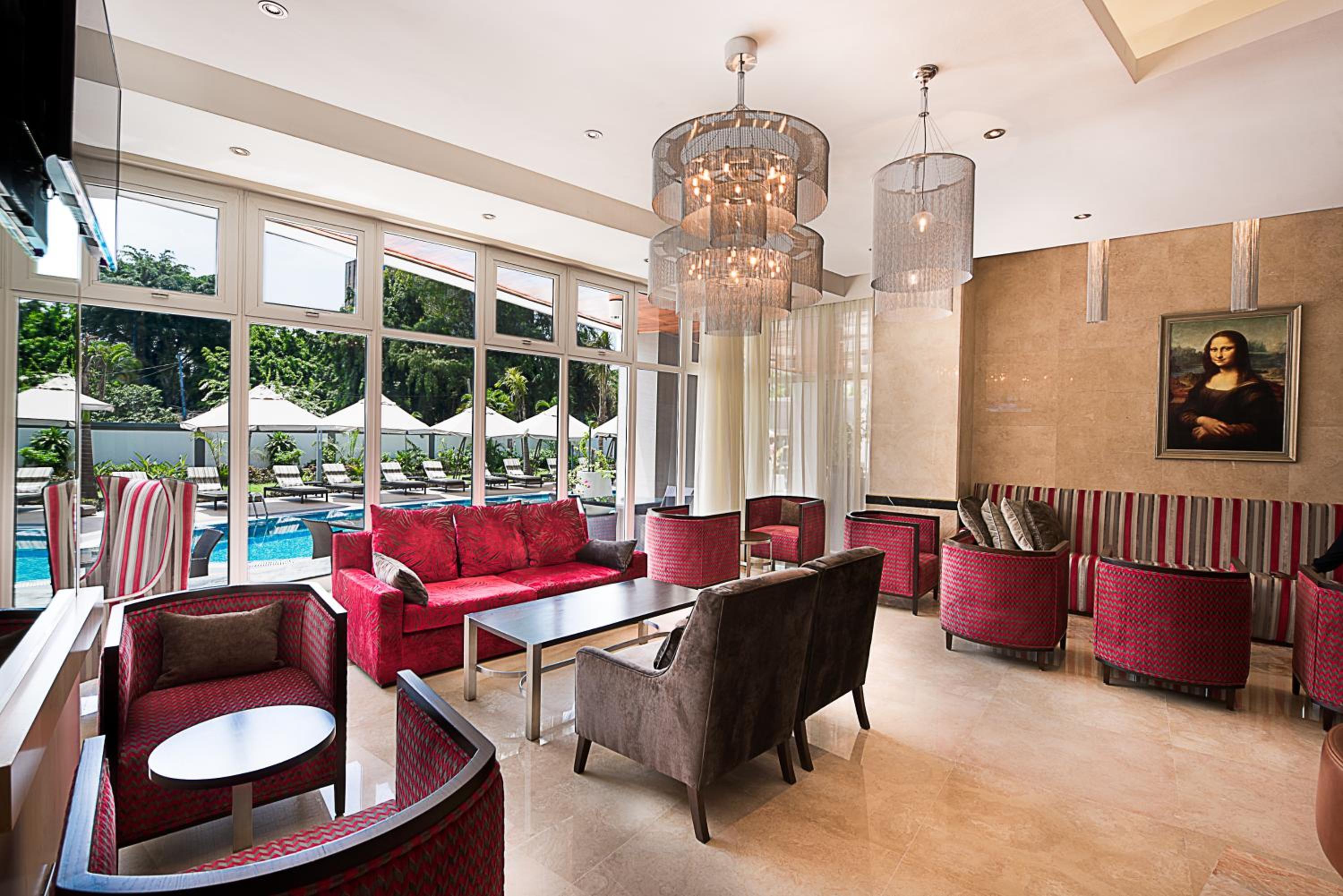 The George Hotel