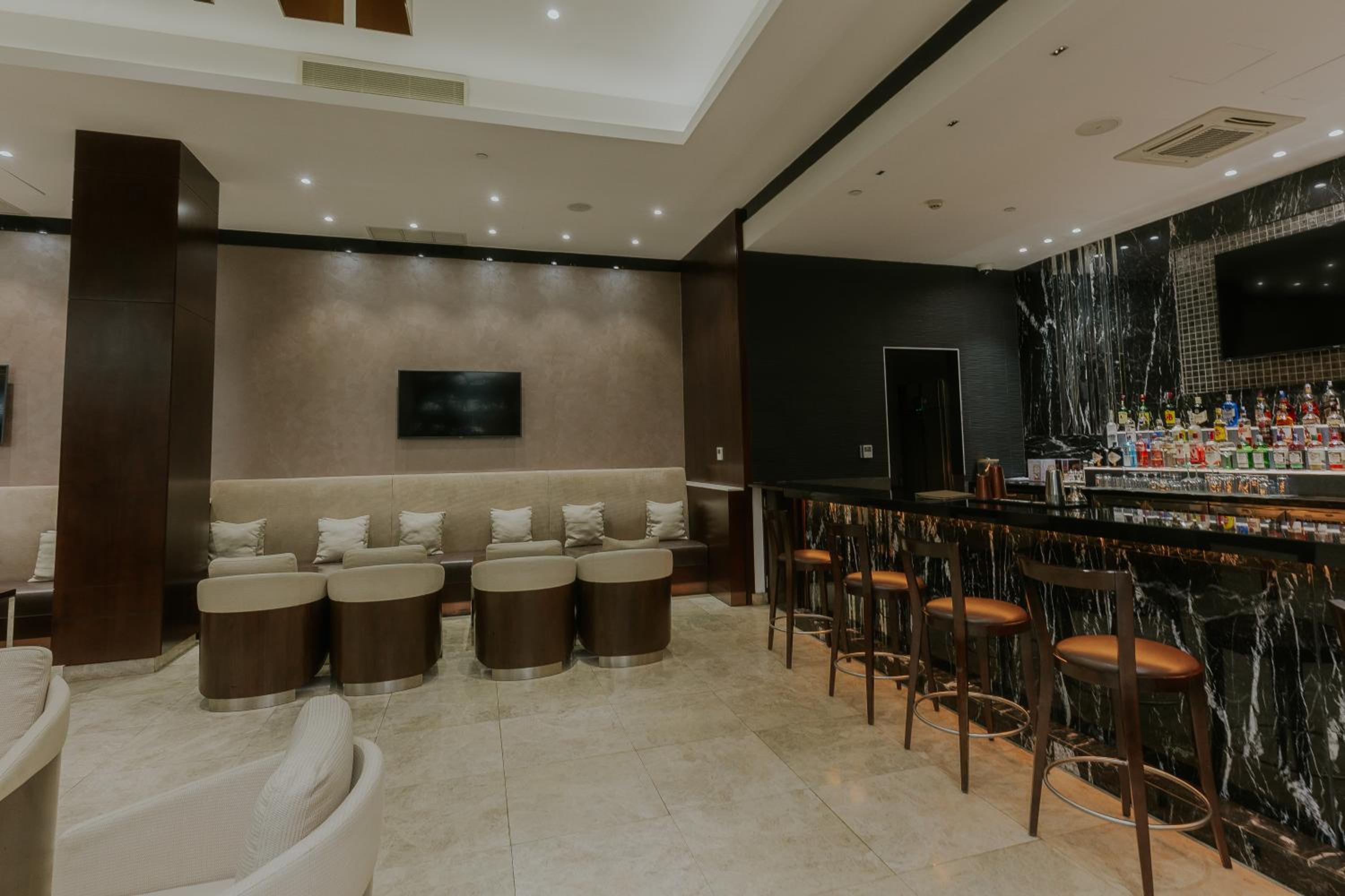 Crowne Plaza Nairobi Airport by IHG