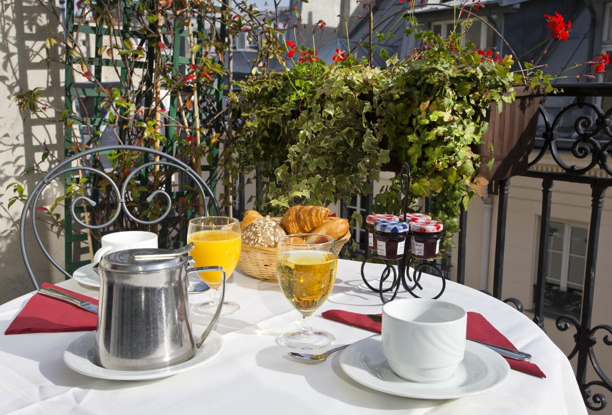 Hôtel Saint-Pétersbourg Opéra & Spa