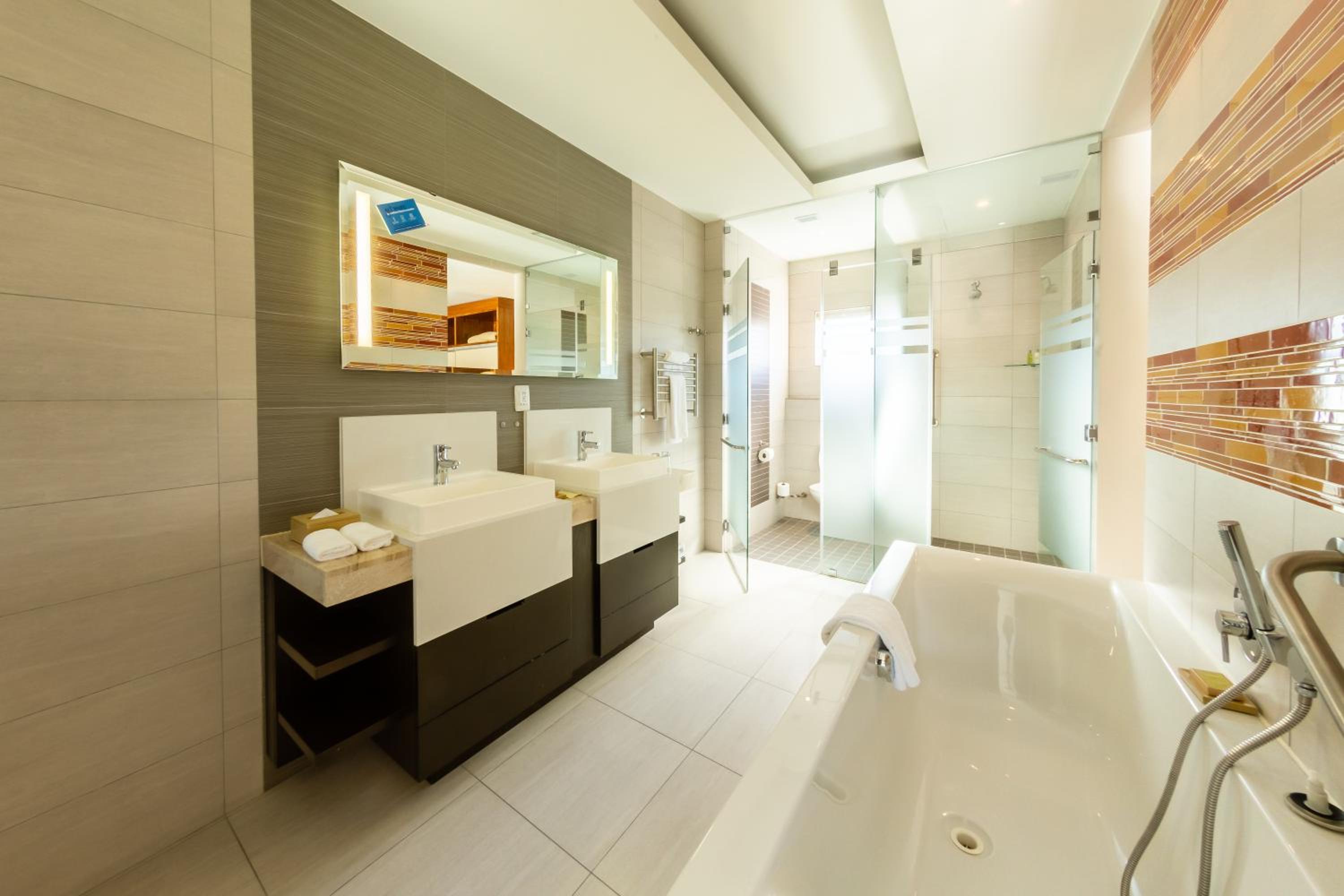 DoubleTree by Hilton Cape Town Upper Eastside