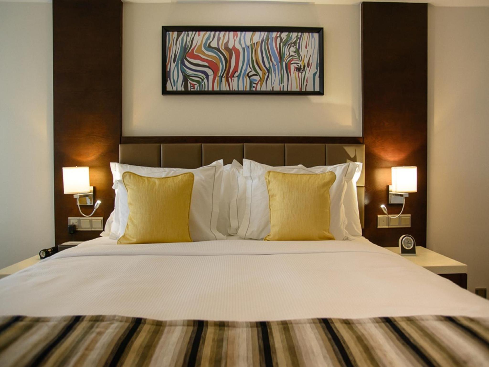 The Concord Hotel & Suites