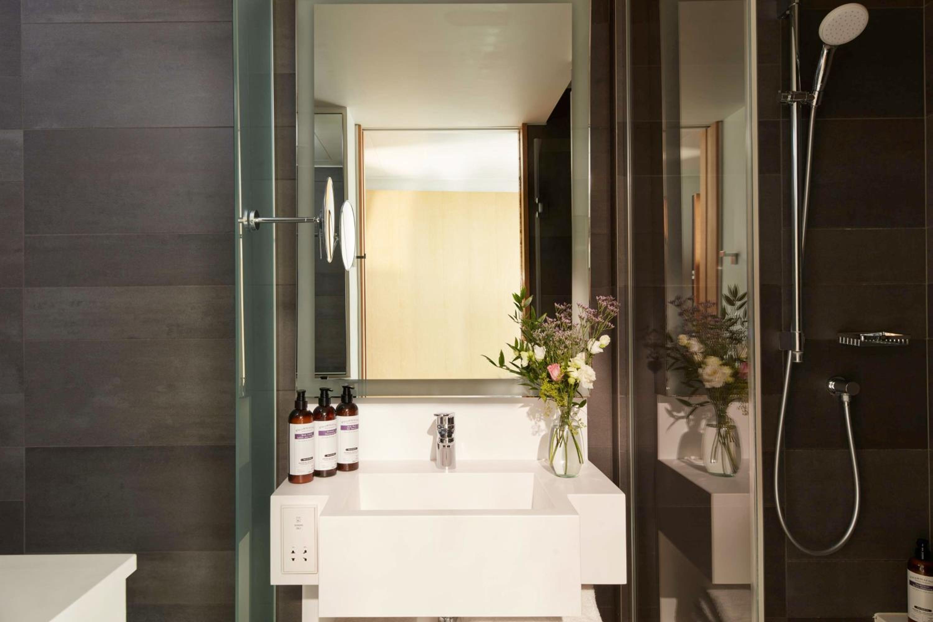 Hyatt Regency Paris Etoile