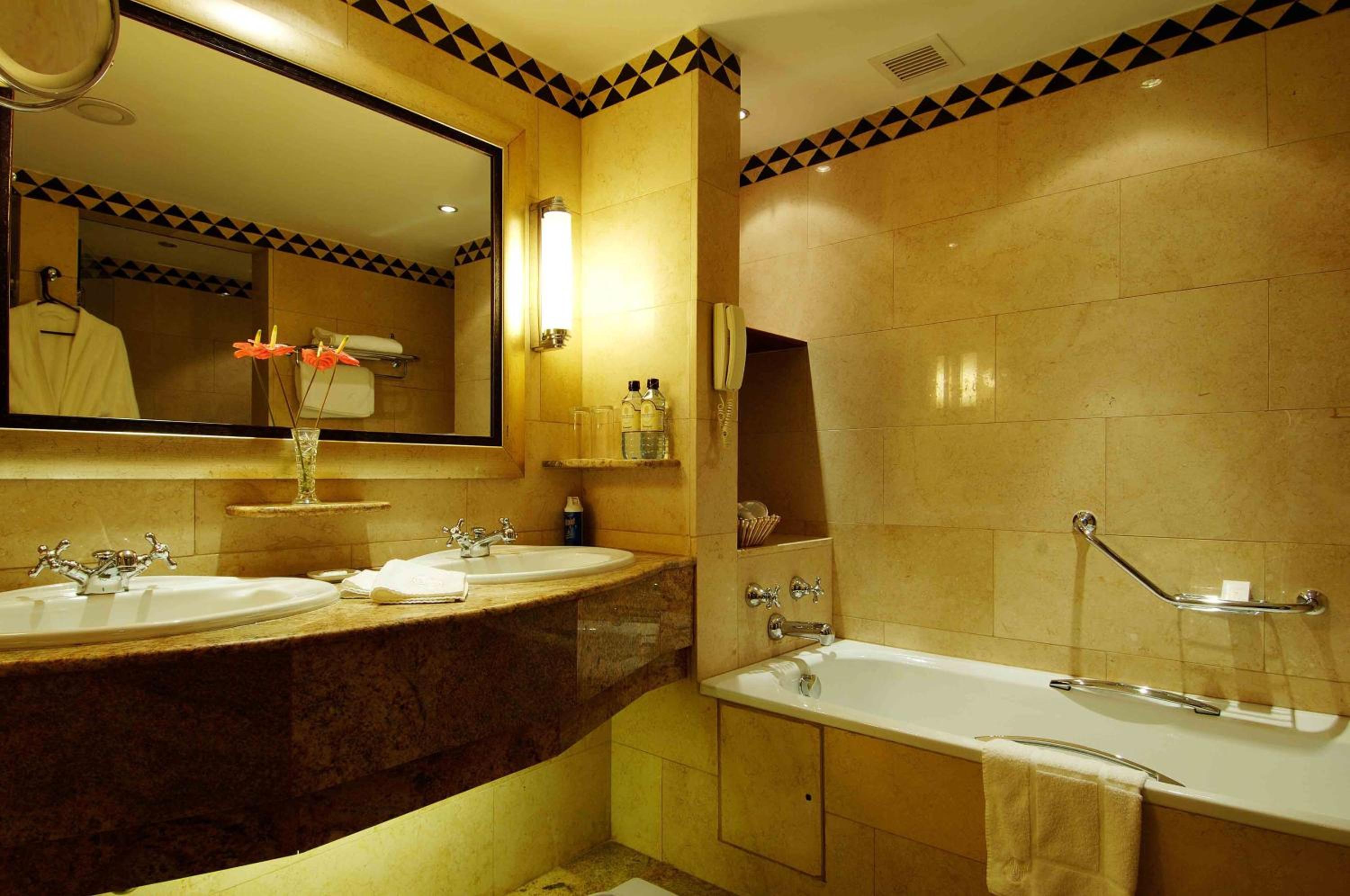 Nairobi Serena Hotel